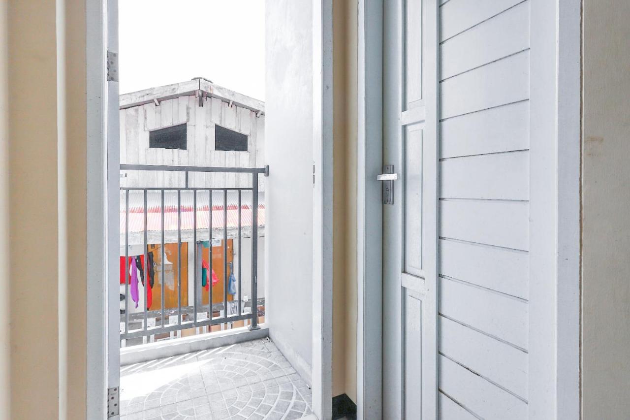 Reddoorz At Pelangi Guest House Balikpapan  Exteriör bild